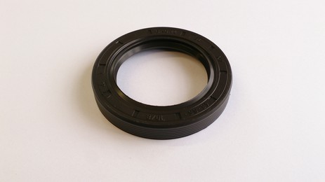 Crank Oil Seal Front S6