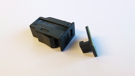 Glove box catch