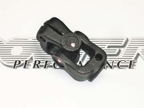 Lower steering universal joint