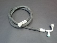 AIR CONDITIONG PIPE (HOSE)