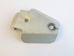 CARBON CANISTER MOUNTING BRACKET