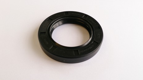 Diff pinion oil seal