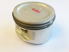 CLEAROUT! ROVER 4.0 PISTON SET