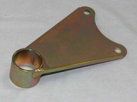 DIFF LH MOUNTING BRACKET (BTR)