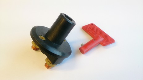 BATTERY ISOLATING SWITCH