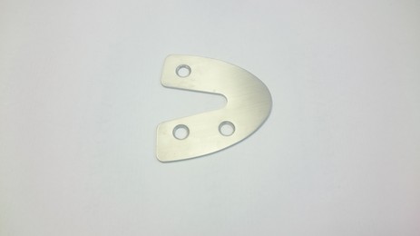 CERBERA RH DOOR CATCH PLATE