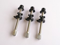 headlamp retaining clips