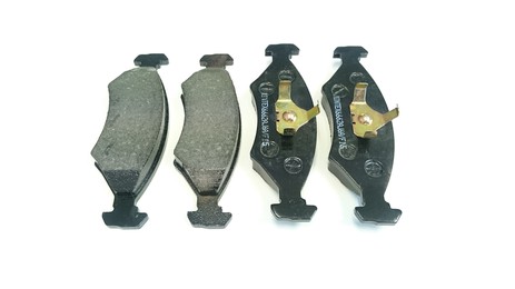 Brake pads (front)