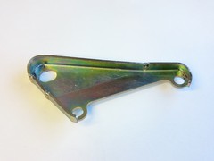 THROTTLE CABLE MOUNT