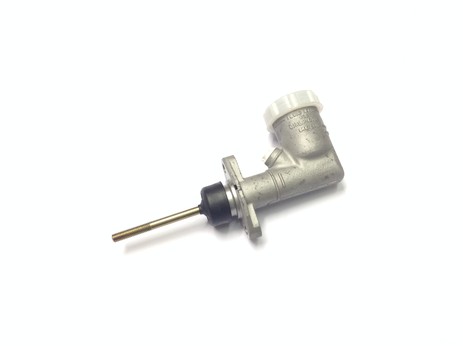 Clutch master cylinder