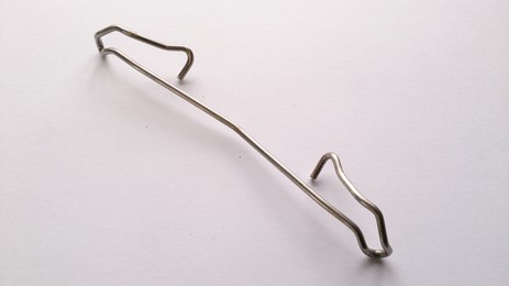 FRONT PAD RETAINING SPRING