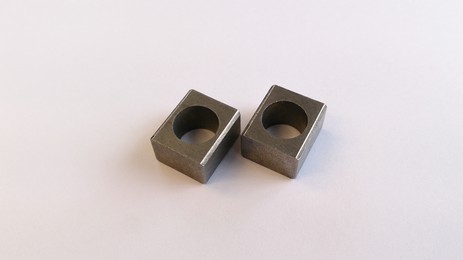 Clutch fork slipper pads