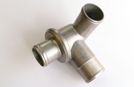 Cerbera V8 thermostat & housing