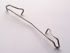 FRONT PAD RETAINING SPRING